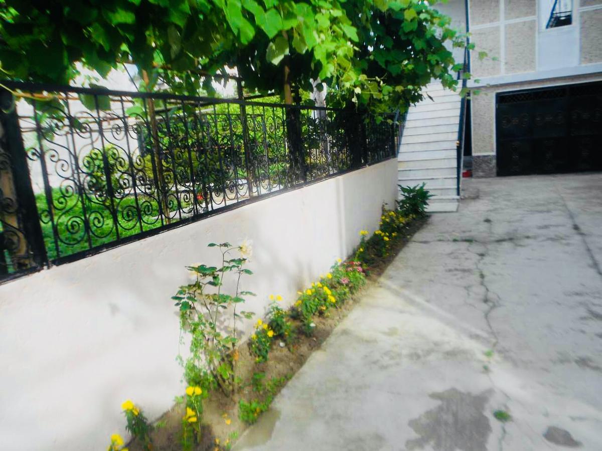 Hotel Liza Μπατούμι Εξωτερικό φωτογραφία