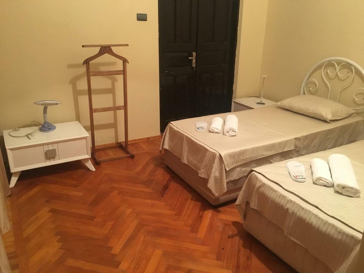 Hotel Liza Μπατούμι Εξωτερικό φωτογραφία